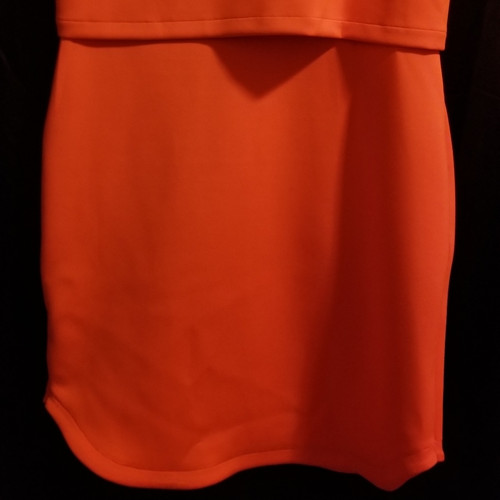 Dress - Picture 2 of 8